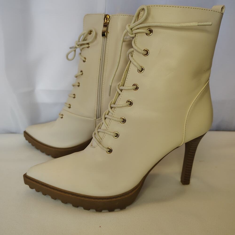 VENUS Ivory Lace Up Heeled Ankle Boots Lug Sole Stiletto Booties Size 10